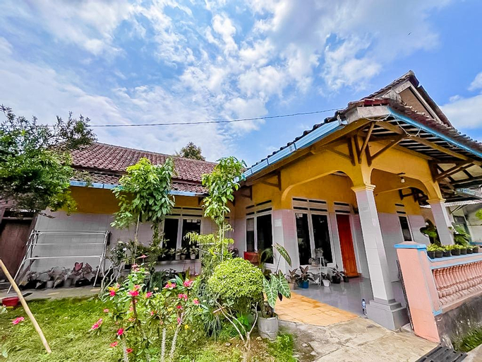 Nyai Homestay at Desa Wisata Selasari, Pangandaran