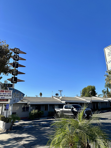 Exterior & Views 2, Pala Motel, Los Angeles