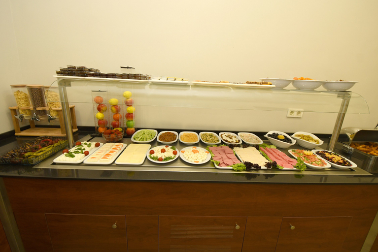 Food & Drinks 5, Novus Hotel, Fatih