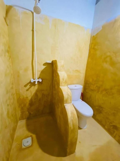 Bathroom 4, MKEKA SPICE LODGE, Kusini