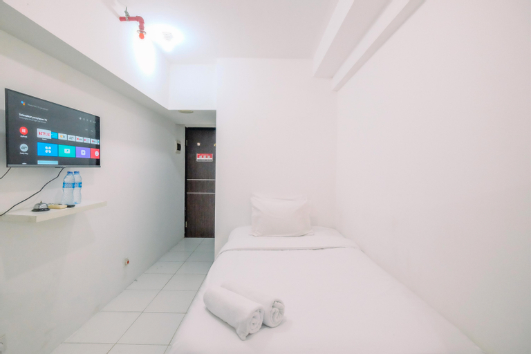 Bedroom 1, Simply Look Studio at Mont Blanc Bekasi Apartment By Travelio, Bekasi