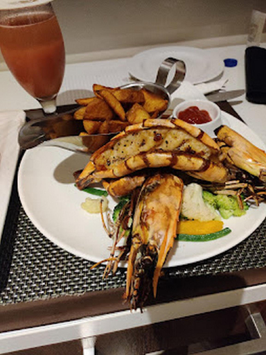 Food & Drinks 4, The Envoy, AbujaMun