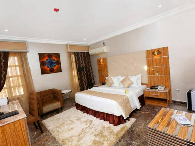 Bedroom 2, The Wells Carlton Hotel And Apartments, AbujaMun
