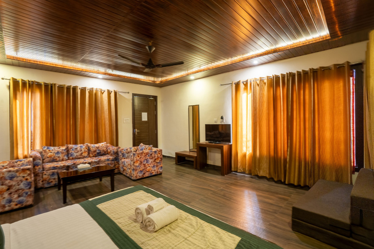 Others 5, Skywood Resort, Solan
