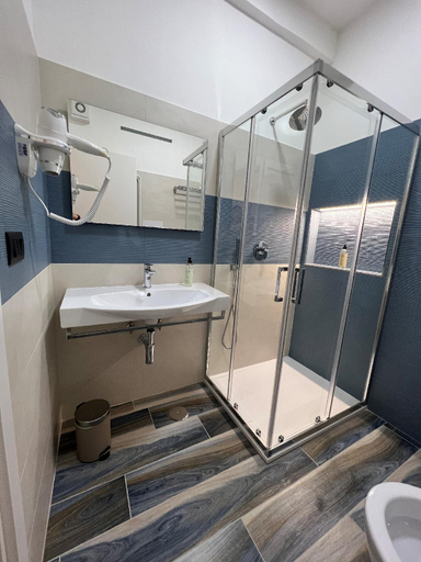 Bathroom 2, B&B Fronte Mare, Salerno