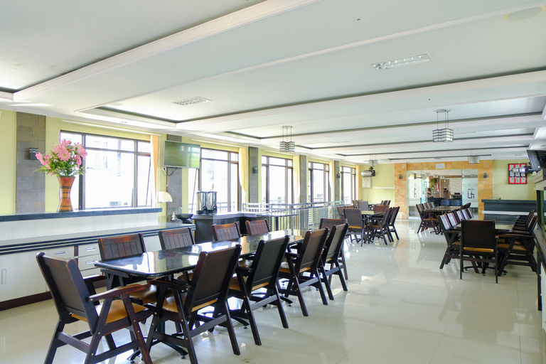 Food & Drinks 5, New Greenhill Hotel And Convention Center, Jember
