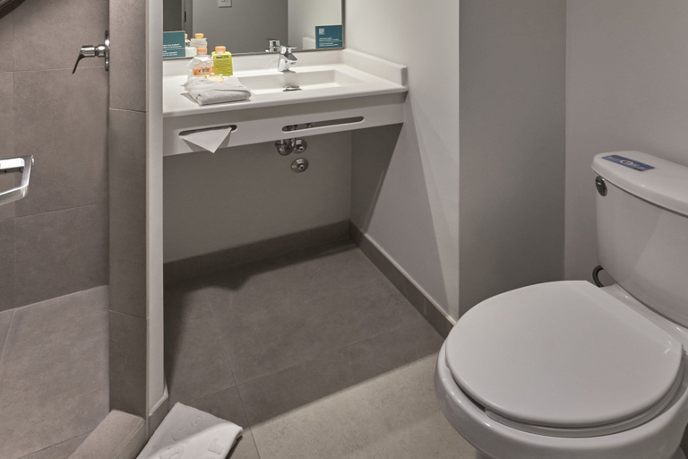 Bathroom 3, City Express Junior by Marriott Puebla Angelopolis, San Andrés Cholula