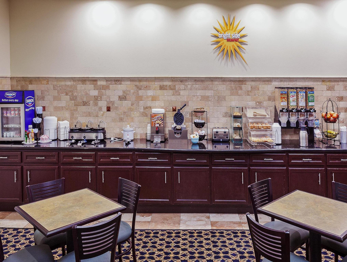 Others 5, La Quinta Inn & Suites by Wyndham Alvin, Brazoria