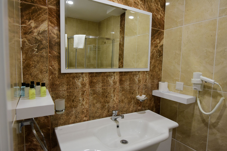 Bathroom 5, KALİYE ASPENDOS HOTEL, Manavgat