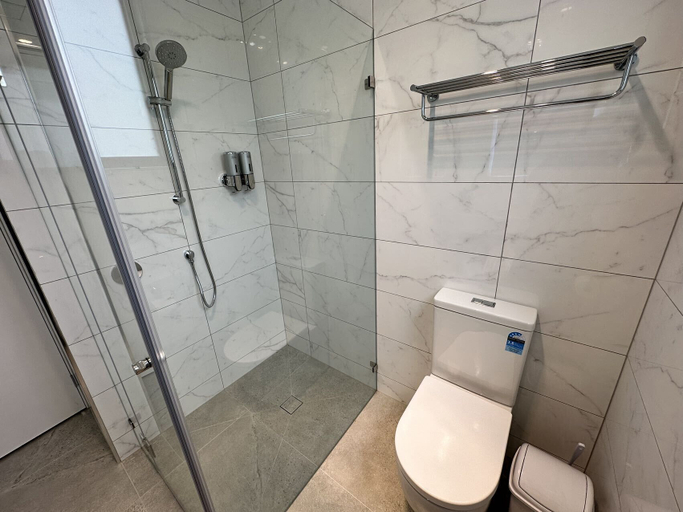 Bathroom 2, Apollo Dream Suites, Colac-Otway - South
