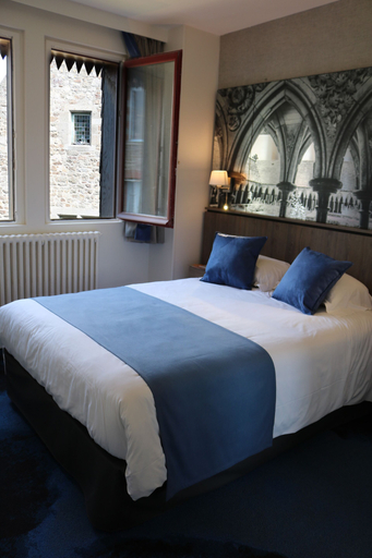 Bedroom 3, La Confiance, Manche