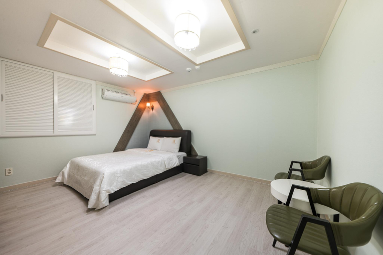 Bedroom 3, Haenam Ace, Haenam