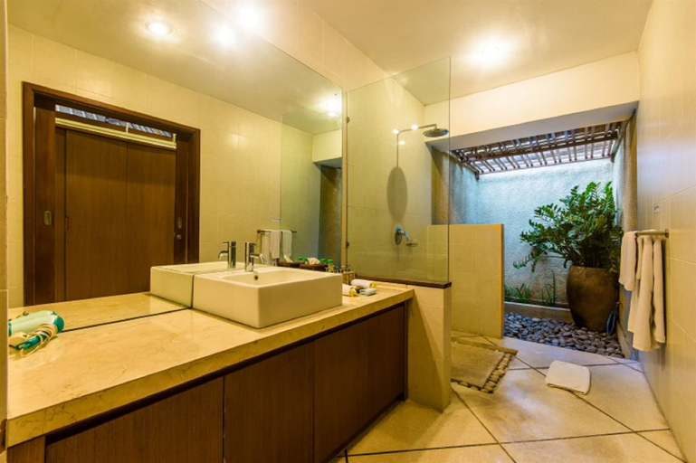 Bathroom 3, Luxury Private Villa in Heart of Seminyak, Badung