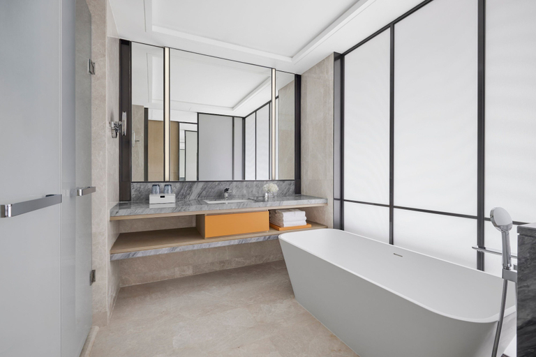Bathroom 5, Zhuhai Marriott Hotel Jinwan, Zhuhai