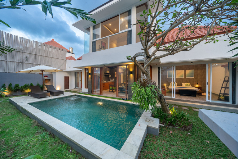 Sport & Beauty 5, Villa Gemuk, Badung