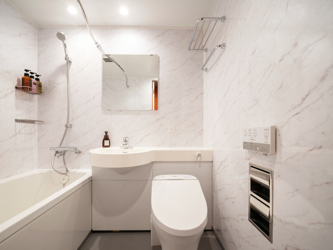 Bathroom 4, the b sapporo, Sapporo