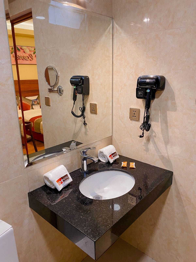 Bathroom 4, SM HOTEL PLUS, Lima