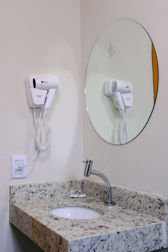 Bathroom 2, Fly Hotel, Várzea Grande