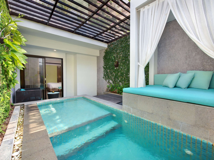 Swimming Pool 6