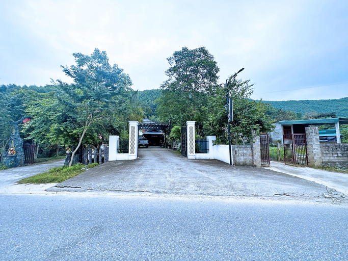 Exterior & Views 2, The Hill Villas, Bố Trạch
