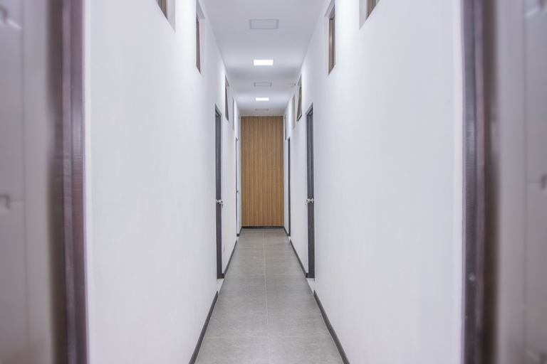 Others 5, The Stay, Escazú