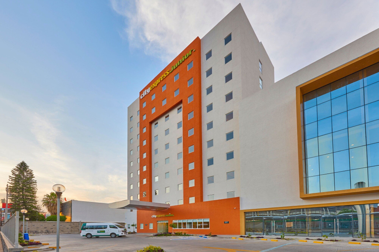 Exterior & Views 2, City Express Junior by Marriott León Centro De Convenciones, León