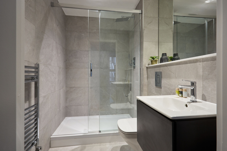 Bathroom 3, Chancery Lane by Viridian Apartments, London