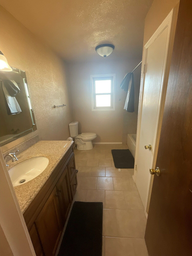 Bathroom 4, Summer Creek Cabins, Howard