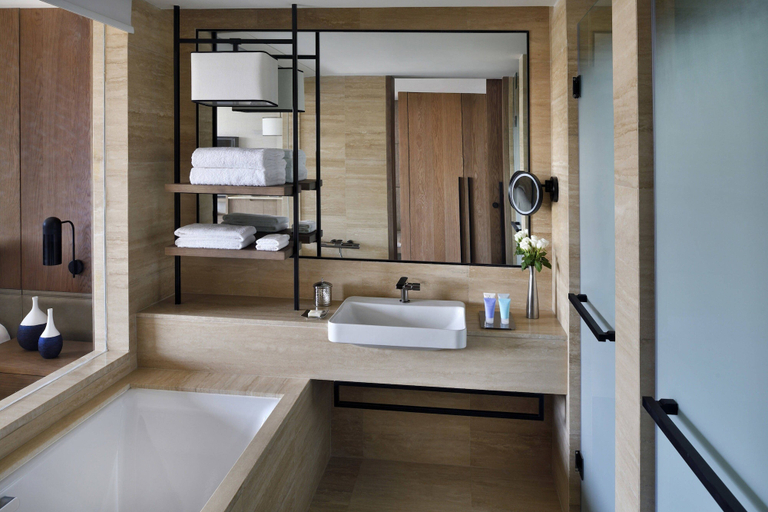 Bathroom 5, Sankara Nairobi, Autograph Collection, Westlands