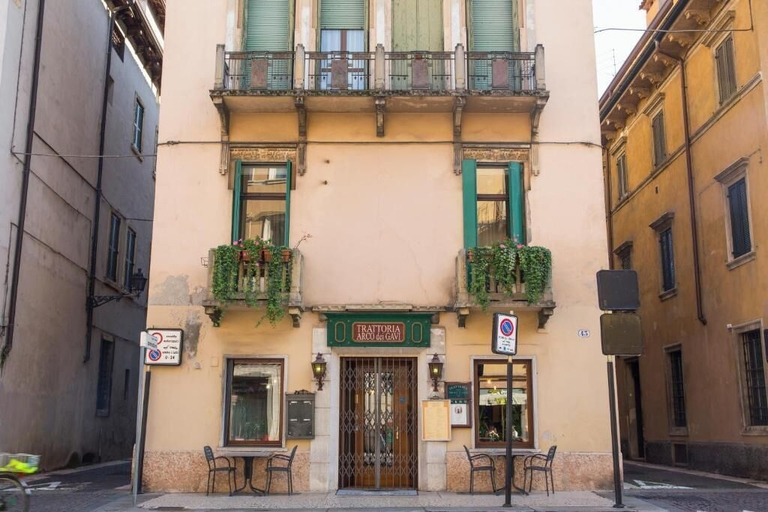 Exterior & Views 2, Hotel al Castello, Verona