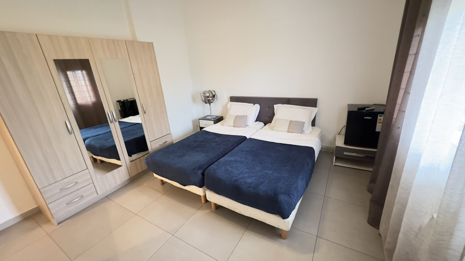 Bedroom 3, Hotel Aragats, Haute-Garonne