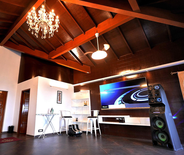 Others 3, Alekhya Suites, North Goa