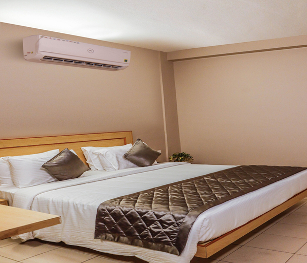 Others 2, Hotel Vinayaga Tirupur, Tiruppur