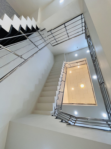 Others 5, Home Escape Luxe, Ujjain