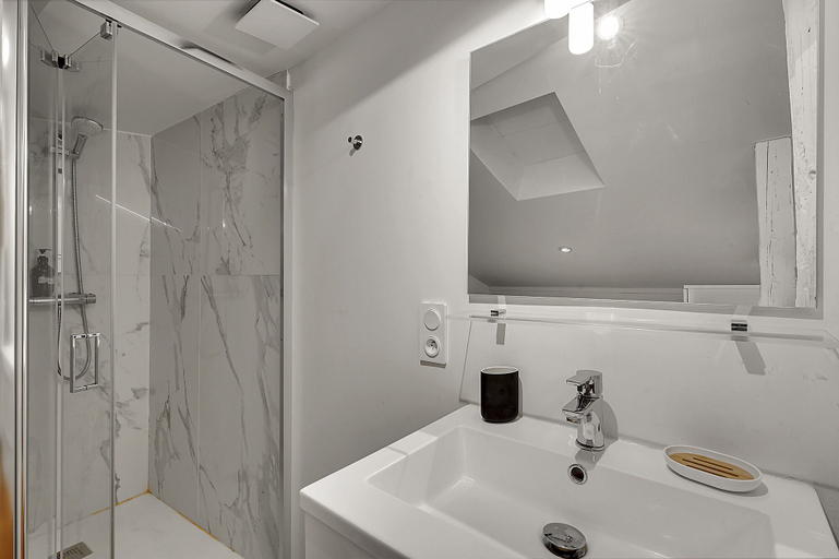 Bathroom 5, Relais du Capitole - Appartements d'hôtes, Haute-Garonne