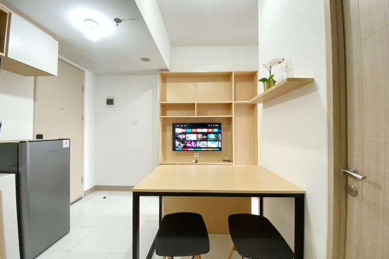 Others 2, Comfort 2BR at 38th Floor Tokyo Riverside PIK 2 Apartment By Travelio, Tangerang