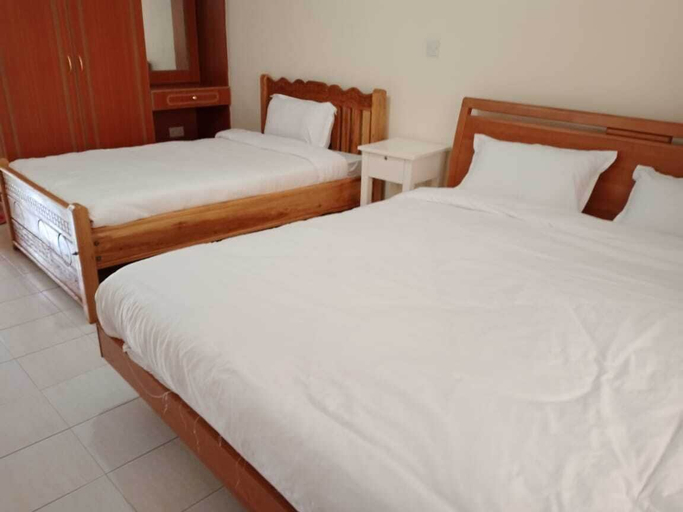 Bedroom 4, Juniper Green Gardens Resort, Kieni
