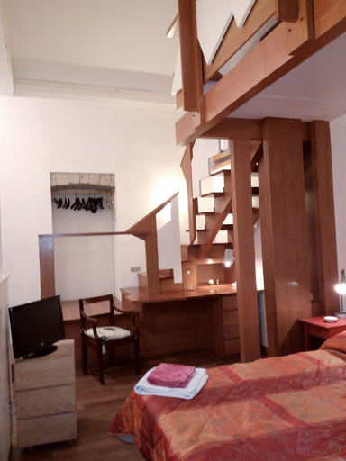 Bedroom 3, Amedeo, Napoli
