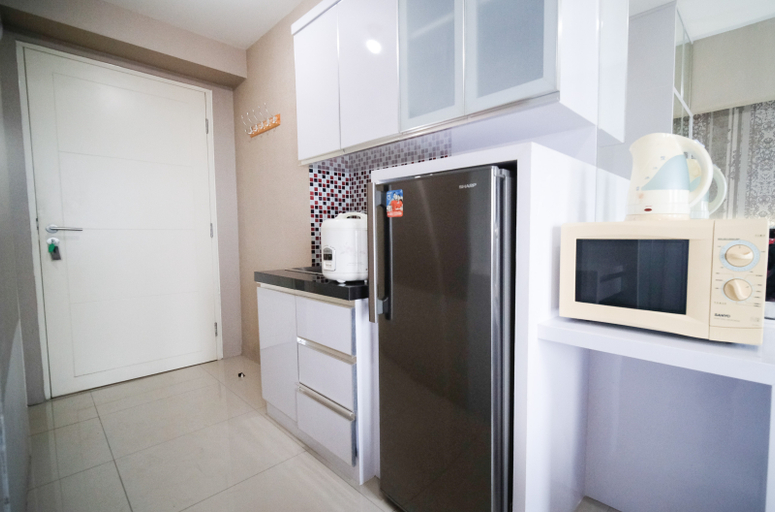 Others 4, Modern and Homey Studio at Tanglin Supermall Mansion Apartment By Travelio, Surabaya