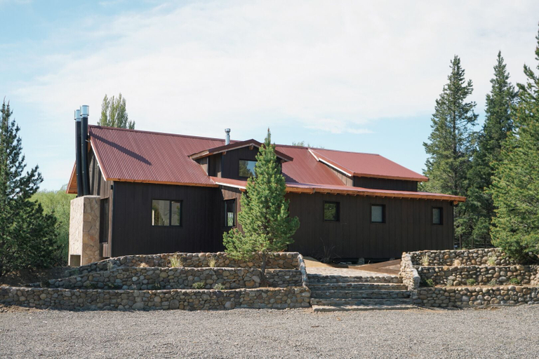 Exterior & Views 2, La Merced Patagonia Lodge, Lacar