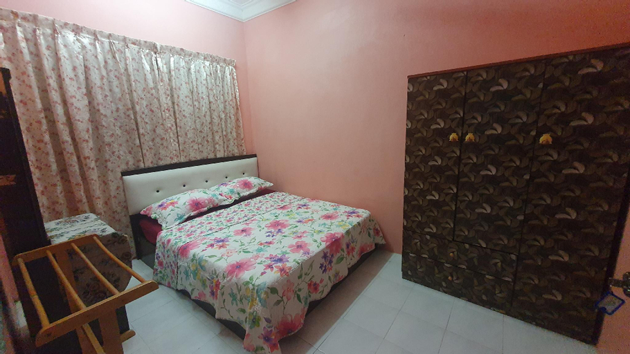 Bedroom 4, Serendah Ammara Homestay Bungalow for Muslim Only, Hulu Selangor