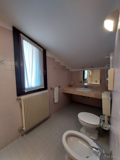 Bathroom 4, Albergo Alla Pineta, Treviso