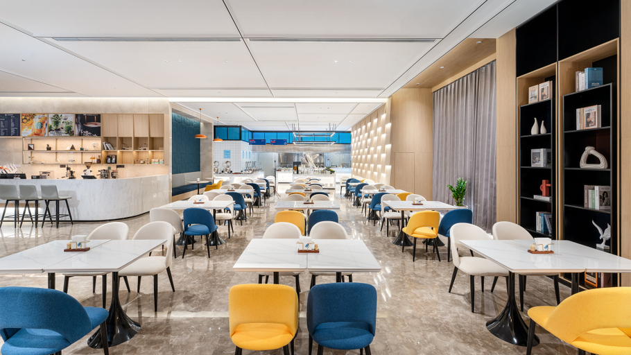 Food & Drinks 2, Holiday Inn Express QINGDAO NORTHERN WEST COAST by IHG, Qingdao