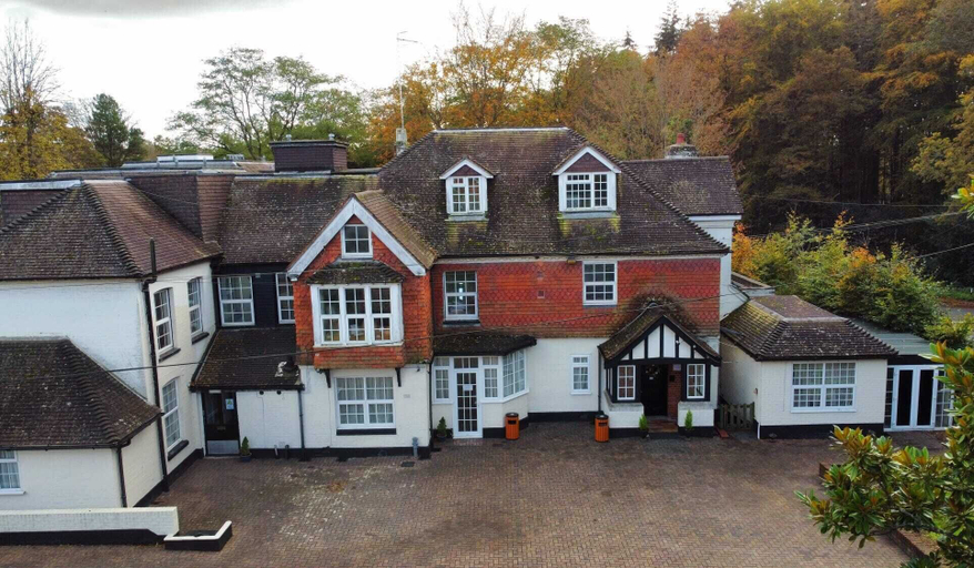 Exterior & Views 2, Royal Swan Ashley Manor, Hampshire