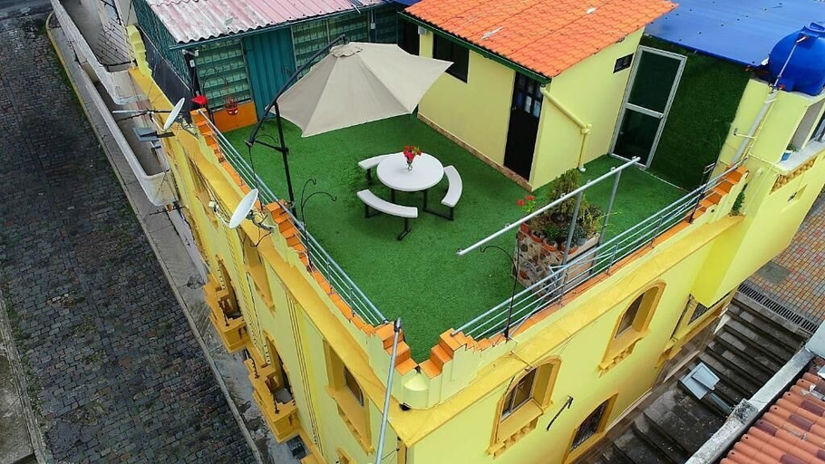Exterior & Views, Olympus Plaza, Quito