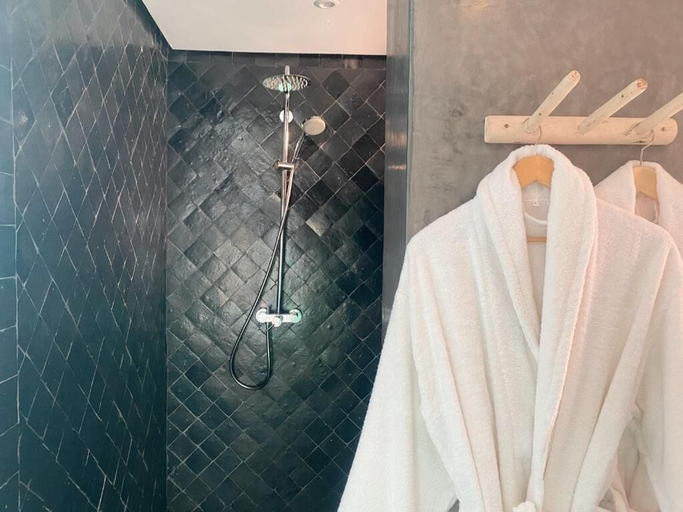 Bathroom 3, Villa Singulière By Louhou Collection, Marrakech