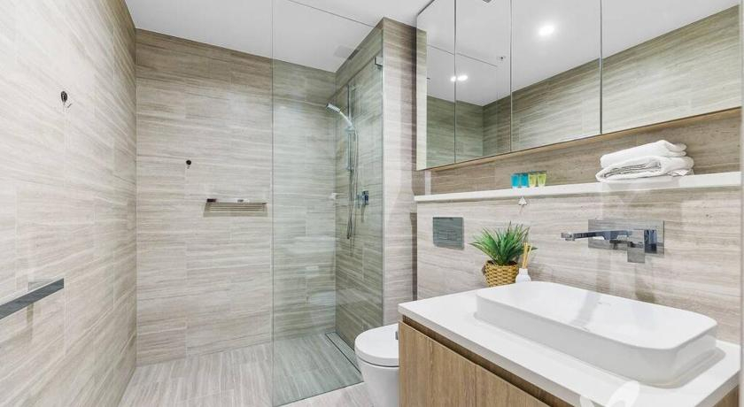 Others 5, Three Bedroom Townhouse next to Darling Harbour & ICC Sydney, Sydney