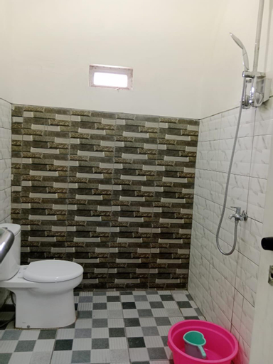 Four Bedrooms sharing  bathroom at Savana Homestay, Probolinggo