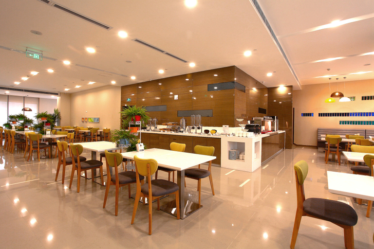 Food & Drinks 2, Holiday Inn Express XI'AN HIGH-TECH ZONE by IHG, Xi'an
