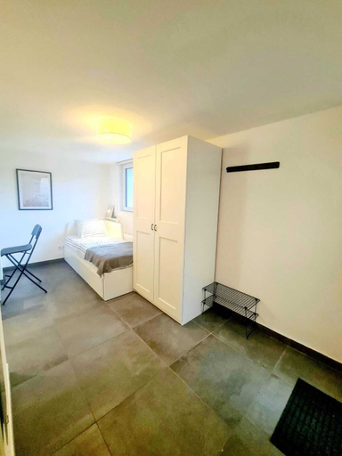 Bedroom 3, New Studio in Center, Luxembourg